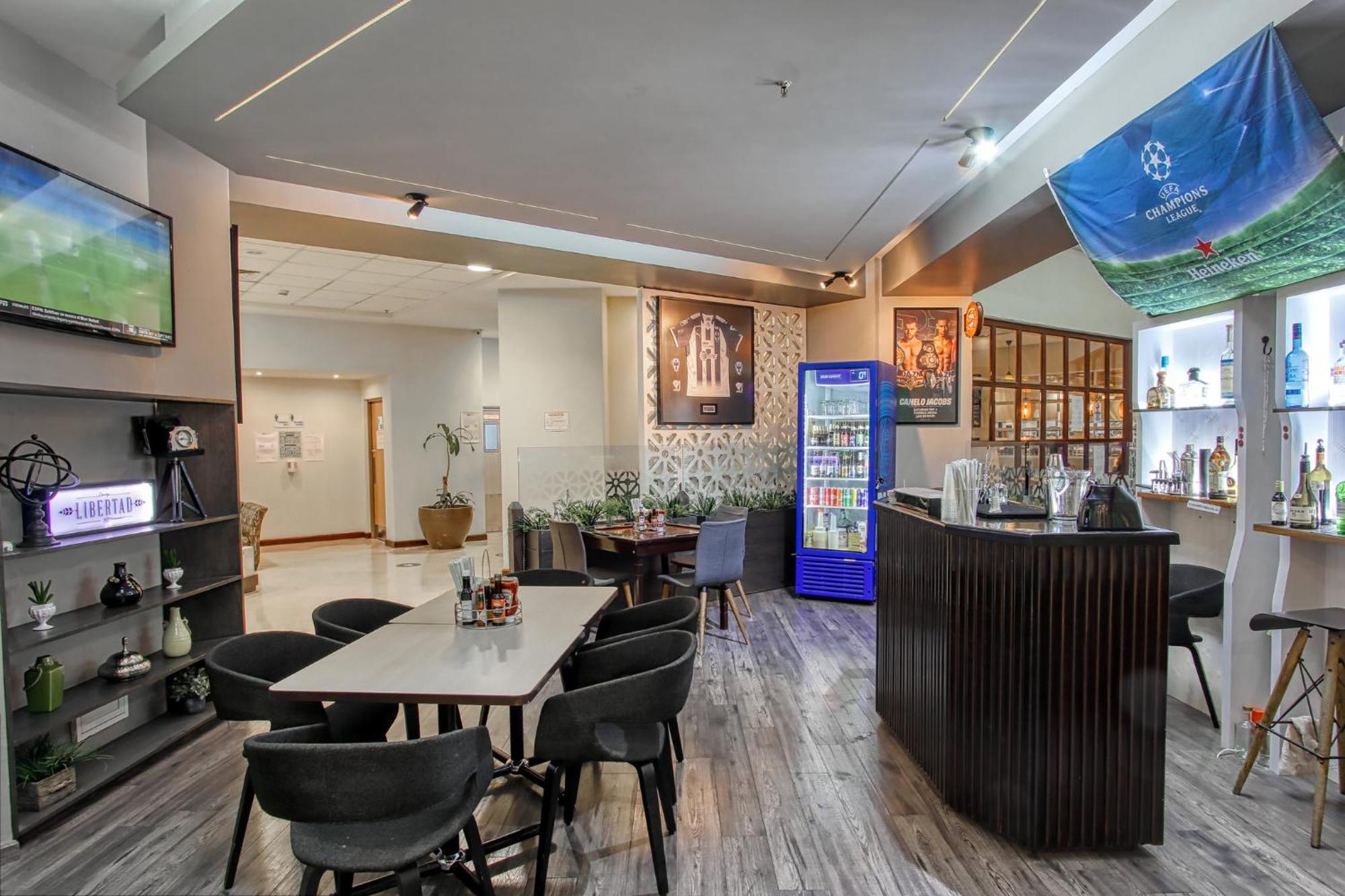 Holiday Inn Leon-Convention Center By Ihg Buitenkant foto
